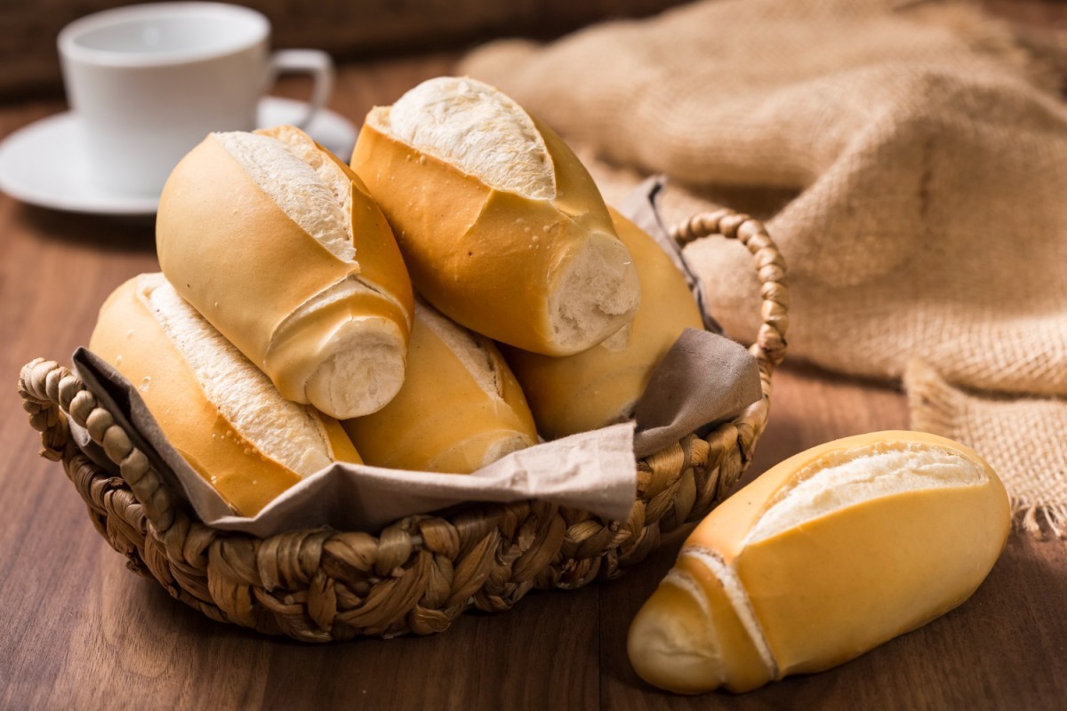 Pão francês engorda? Nutróloga explica efeitos no corpo e como incluir o pão na dieta com saúde