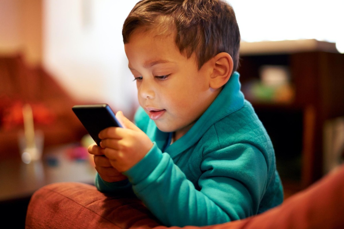 Meu Filho Caiu na Trend: Perigos da Busca por Pertencimento entre Crianças e Adolescentes