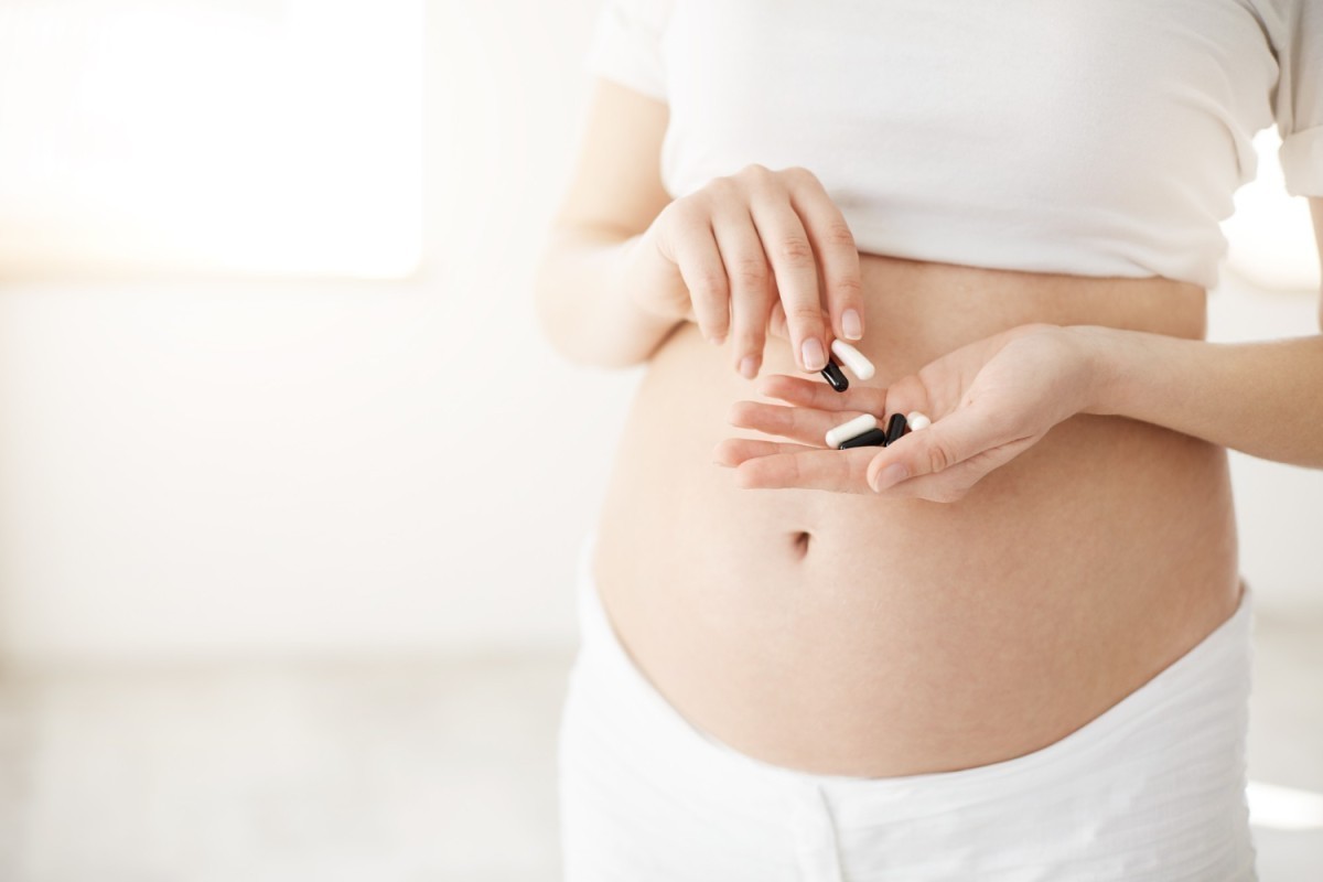 Equilíbrio Hormonal é Essencial para uma Maternidade Saudável, Afirma Endocrinologista