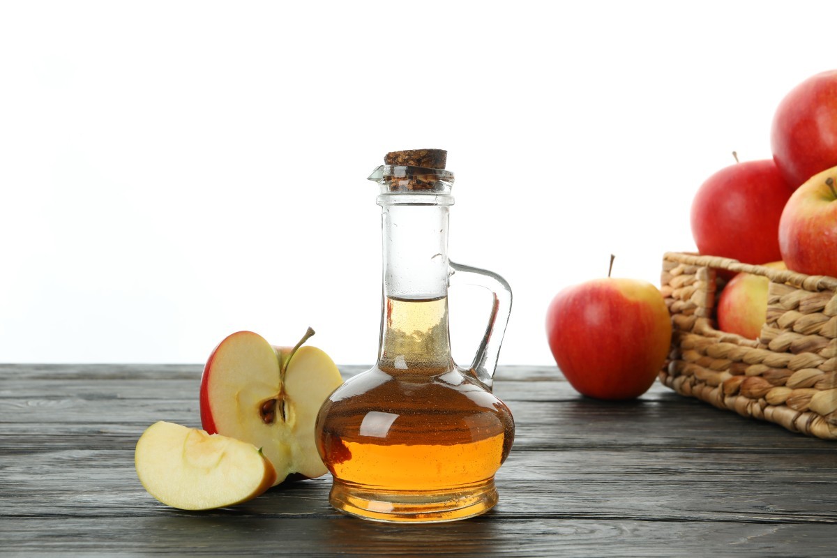 Mitos e verdades sobre o vinagre de maçã