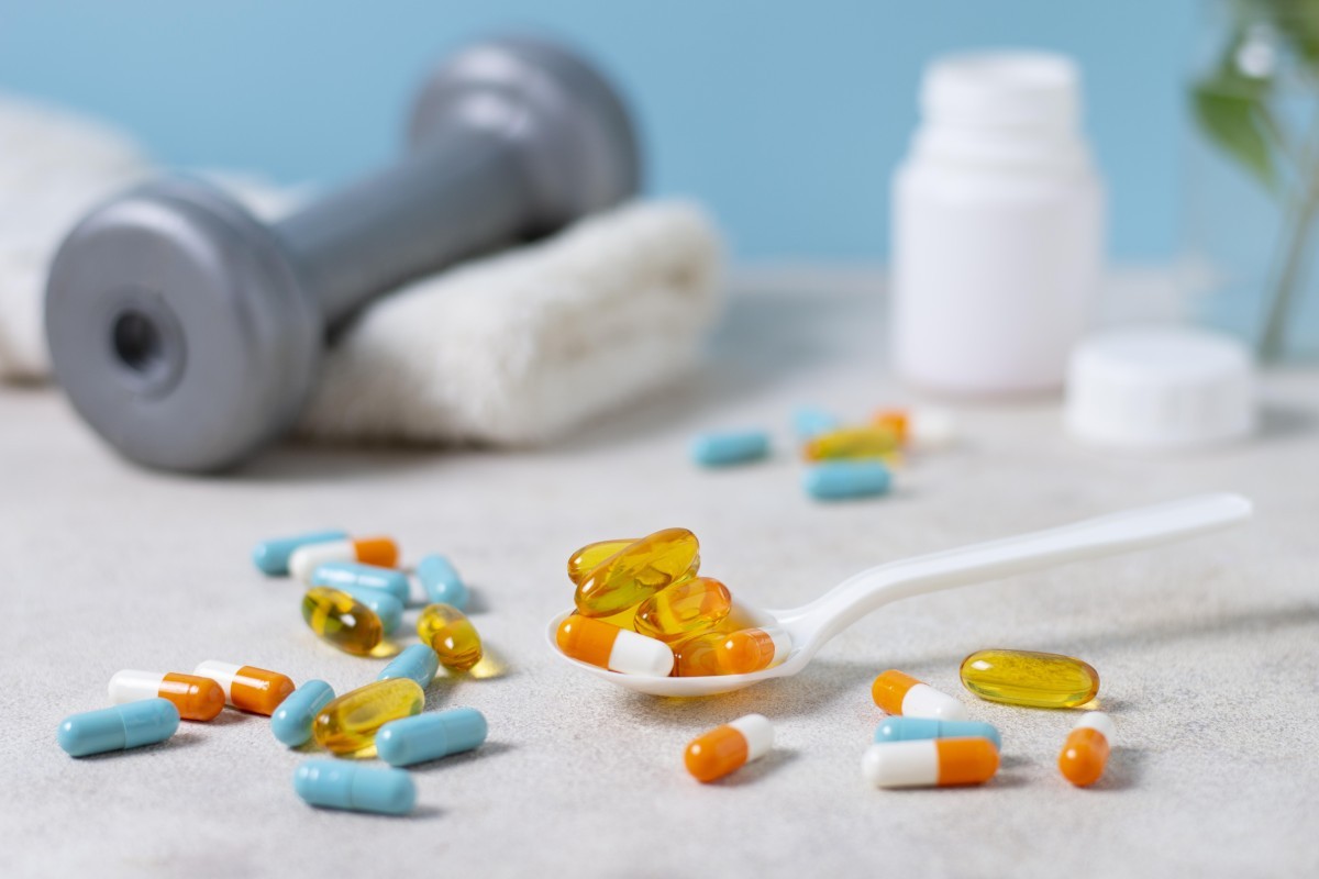 Suplementos alimentares: mitos, verdades e como garantir uma suplementação segura
