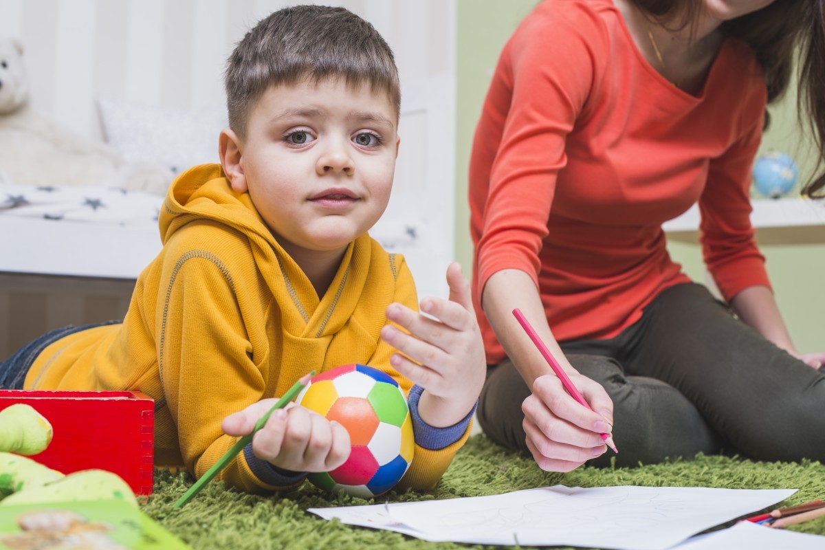 Volta às aulas: como apoiar a adaptação de crianças autistas