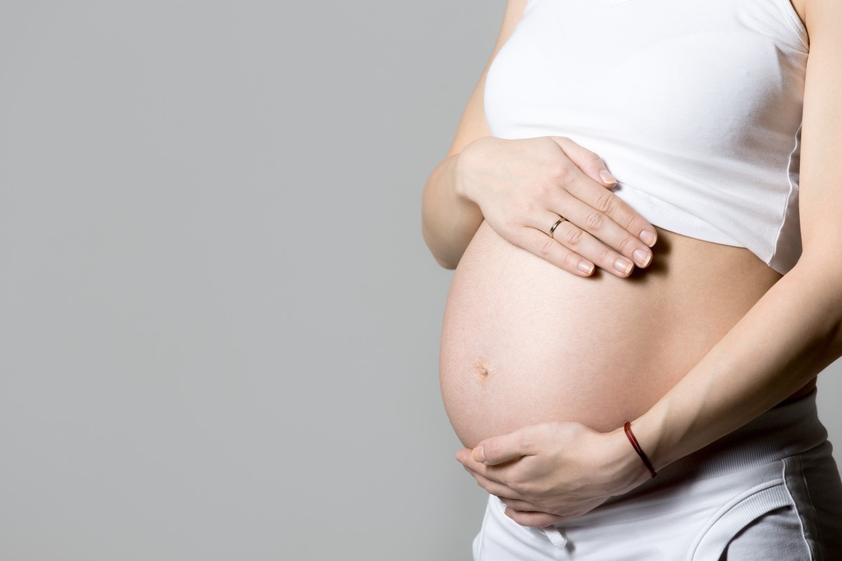 Verão e Gravidez: Dicas Essenciais para o Bem-Estar de Gestantes e Puérperas