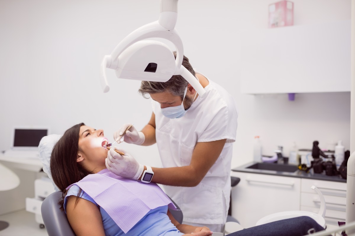 Muito Além da Cárie: Como o Dentista Pode Influenciar Sua Saúde Geral